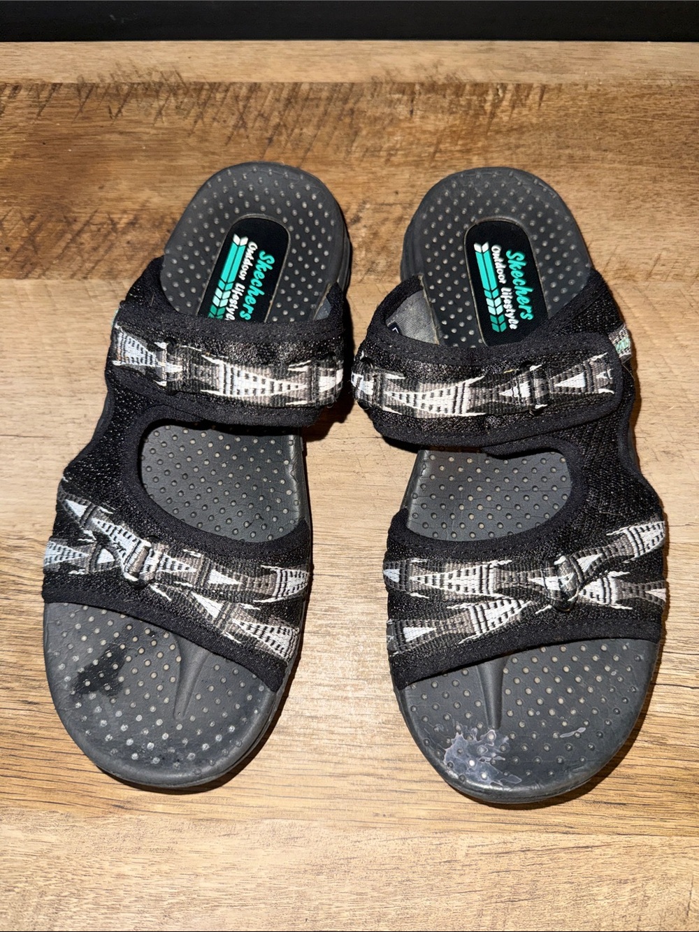 Size 7 Skechers Outdoor Lifestyle Sandal with Adjustable Strap